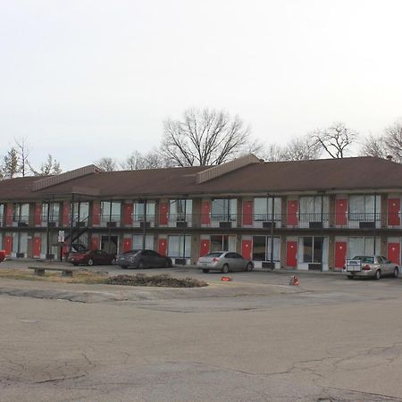 Red Carpet Inn - Louisville Exteriör bild
